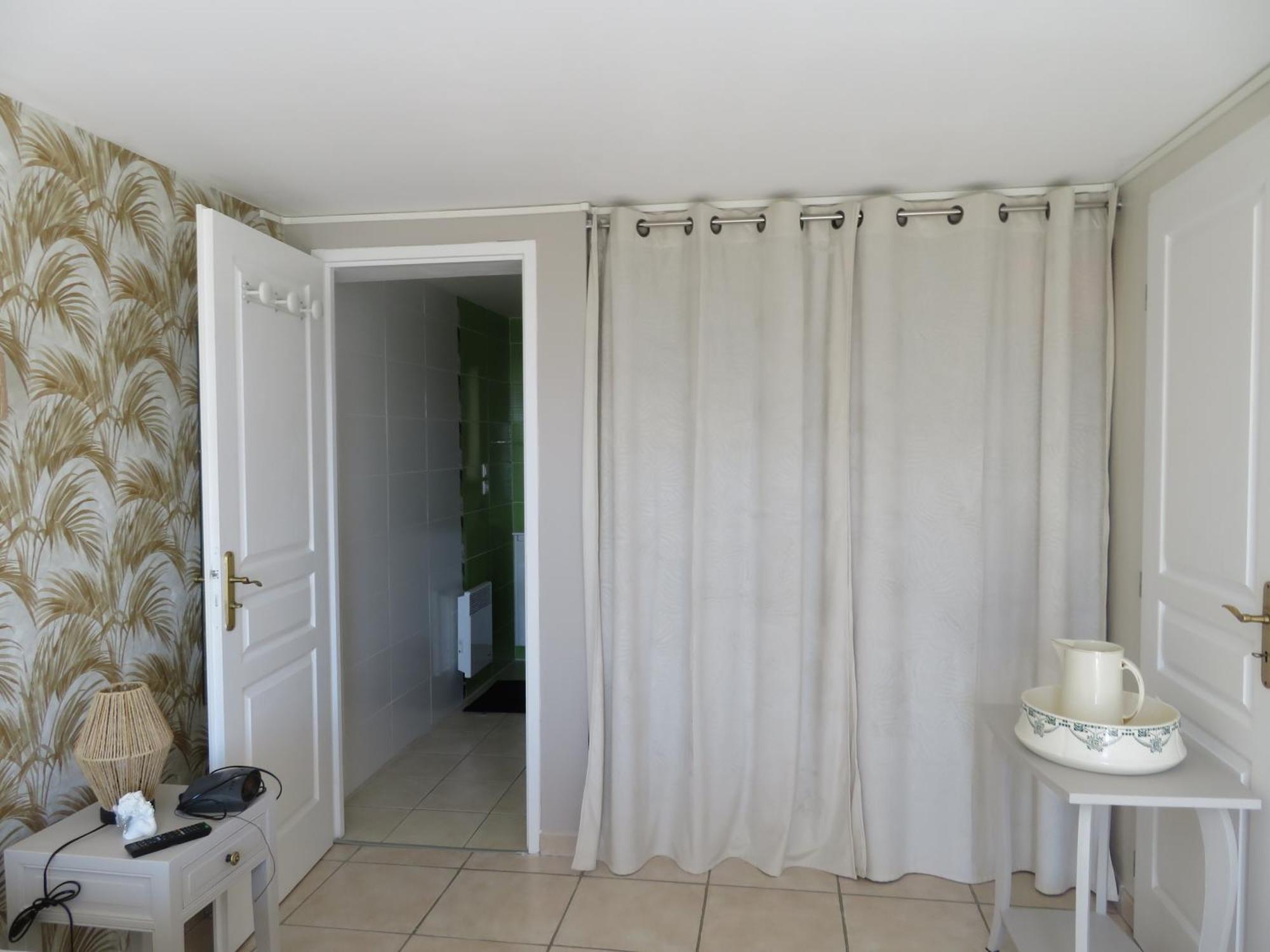 Le Colombie Gouleme Bed & Breakfast Concores Ngoại thất bức ảnh