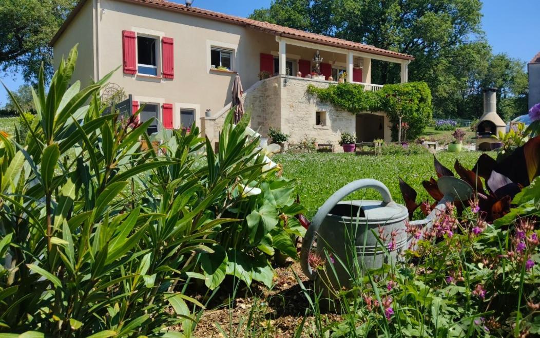Le Colombie Gouleme Bed & Breakfast Concores Ngoại thất bức ảnh